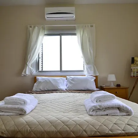 Apartment Central, Renovated, Fully Equipped, Spacious 3bd