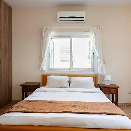 Appartement Central, Renovated, Fully Equipped, Spacious 3bd *