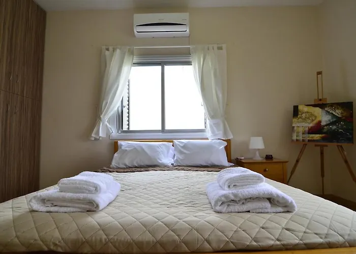 Apartmán Central, Renovated, Fully Equipped, Spacious 3bd